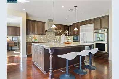 2854 Lowell Ct, San Jose, CA 95121 - Photo 15