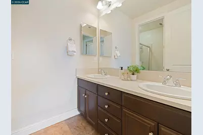 2854 Lowell Ct, San Jose, CA 95121 - Photo 31