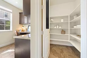 2854 Lowell Ct, San Jose, CA 95121 - Photo 23