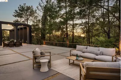 5645 Bacon Rd, Oakland, CA 94619 - Photo 47