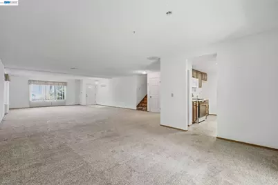 410 Monaco Ave, Union City, CA 94587 - Photo 9