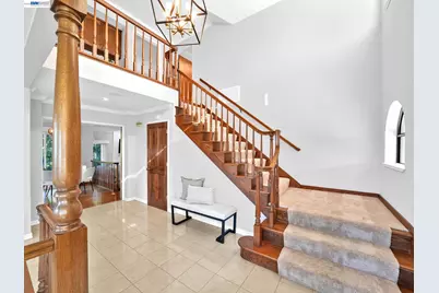 4164 Oak Pointe Ct., Hayward, CA 94542 - Photo 9