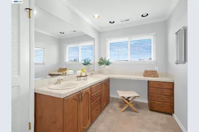 4164 Oak Pointe Ct., Hayward, CA 94542 - Photo 31