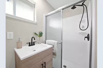 4164 Oak Pointe Ct., Hayward, CA 94542 - Photo 43