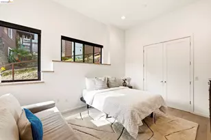 45 Homeglen Ln, Oakland, CA 94611 - Photo 39