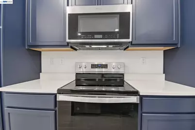 2811 Cathwood Ln, Alameda, CA 94501 - Photo 15