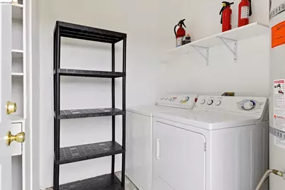 1354 Santa Clara St, Richmond, CA 94804 - Photo 37