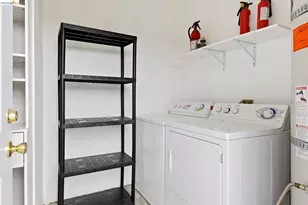 1354 Santa Clara St, Richmond, CA 94804 - Photo 37