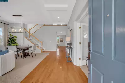 389 Roundhill Dr, Brentwood, CA 94513 - Photo 9