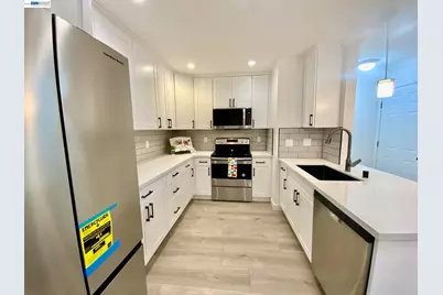 304 Hackamore Ln, Fremont, CA 94539 - Photo 9