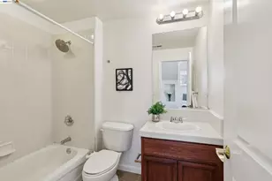 3613 Whitworth Dr, Dublin, CA 94568 - Photo 33