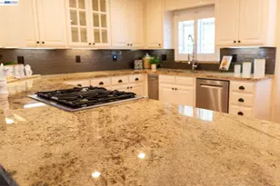 38631 Kimbro St, Fremont, CA 94536 - Photo 7