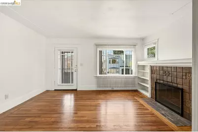 1070 Aileen St, Oakland, CA 94608 - Photo 11