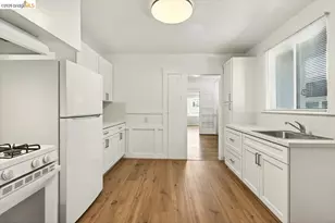 1070 Aileen St, Oakland, CA 94608 - Photo 17