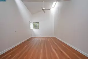 263 Croyden Dr, Pleasant Hill, CA 94523 - Photo 35