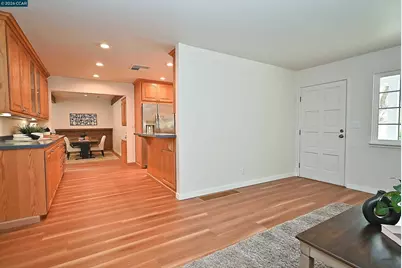 263 Croyden Dr, Pleasant Hill, CA 94523 - Photo 11