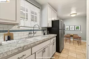 6386 Dana St, Oakland, CA 94609 - Photo 17