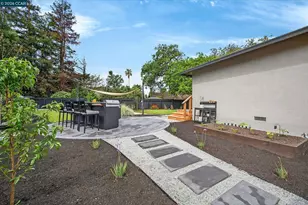 1033 Woodstock Ct, Walnut Creek, CA 94598 - Photo 47