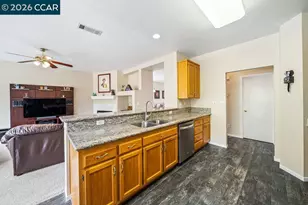 1065 Dawnview Ct, Pittsburg, CA 94565 - Photo 13