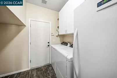 1065 Dawnview Ct, Pittsburg, CA 94565 - Photo 25