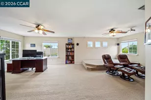 1065 Dawnview Ct, Pittsburg, CA 94565 - Photo 29