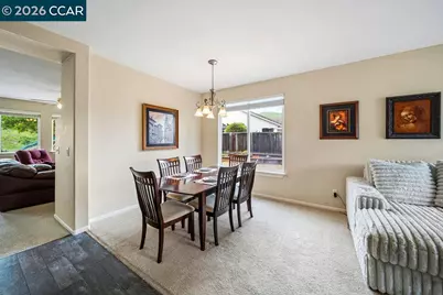 1065 Dawnview Ct, Pittsburg, CA 94565 - Photo 7