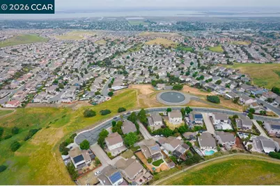 1065 Dawnview Ct, Pittsburg, CA 94565 - Photo 51