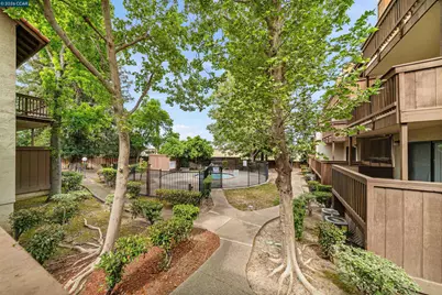 2055 Sierra Rd #106, Concord, CA 94518 - Photo 9