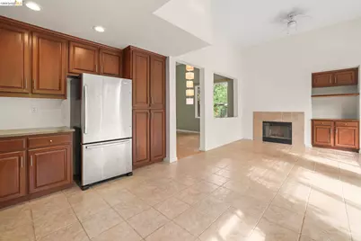 1129 Brittany Hills Ct, Martinez, CA 94553 - Photo 15