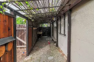 1129 Brittany Hills Ct, Martinez, CA 94553 - Photo 35