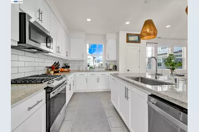 37457 Salt Grass Rd, Newark, CA 94560 - Photo 5