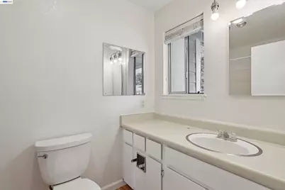 620 River Oak Way #84, Hayward, CA 94544 - Photo 9