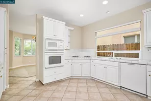 3007 Bergamo Ct, Sacramento, CA 95833 - Photo 3