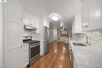 3231 Vineyard Ave., #94, Pleasanton, CA 94566 - Photo 11