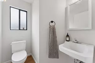 5200 Pinecrest Dr, Oakland, CA 94605 - Photo 31