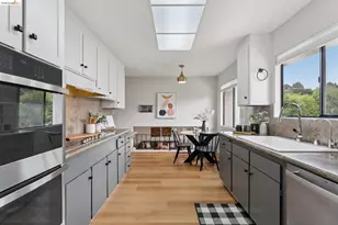 5200 Pinecrest Dr, Oakland, CA 94605 - Photo 19