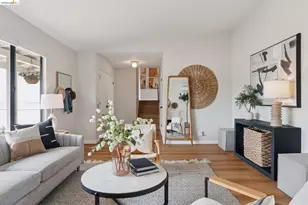 5200 Pinecrest Dr, Oakland, CA 94605 - Photo 7