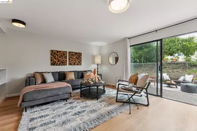 5200 Pinecrest Drive, Oakland, CA 94605 - Photo 25