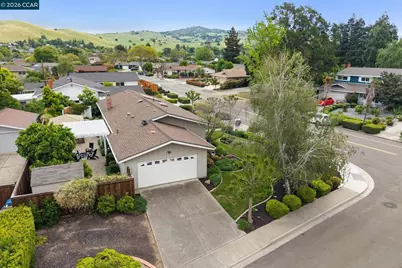 3245 McKean Dr, Concord, CA 94518 - Photo 5