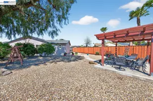 3921 Alma Ct, Pleasanton, CA 94588 - Photo 37