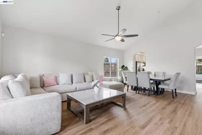 763 Grafton St, Manteca, CA 95337 - Photo 5