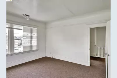 820 52nd St, Oakland, CA 94608 - Photo 33