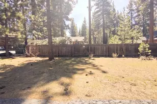 1098 4th St, South Lake Tahoe, CA 96150 - Photo 11