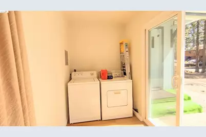 1098 4th St, South Lake Tahoe, CA 96150 - Photo 7