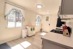 1098 4th St, South Lake Tahoe, CA 96150 - Photo 5