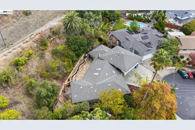 699 Fiesta Pl, Hayward, CA 94544 - Photo 35