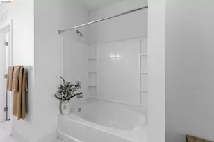 88 E 6th St, Pittsburg, CA 94565 - Photo 21