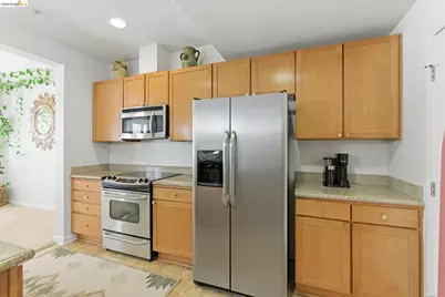 88 E 6th St #313, Pittsburg, CA 94565 - Photo 11