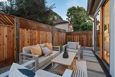 3023 Bateman St, Berkeley, CA 94705 - Photo 47