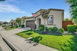 1556 Symphony Cir, Brentwood, CA 94513 - Photo 3